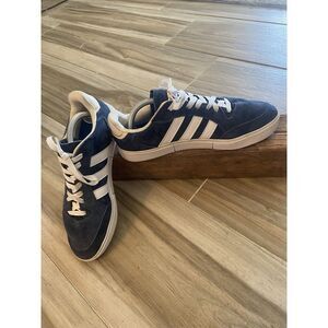 Men's Adidas Tyshawn Blue & White Suede Low Top Tennis Shoes -Size 7-Rare‎